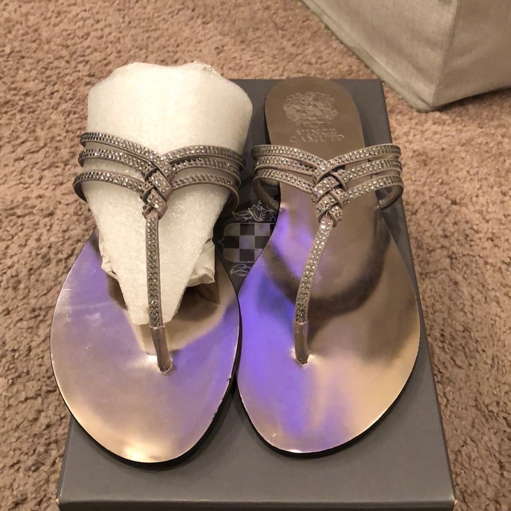 Brand new vince Camuto sandals